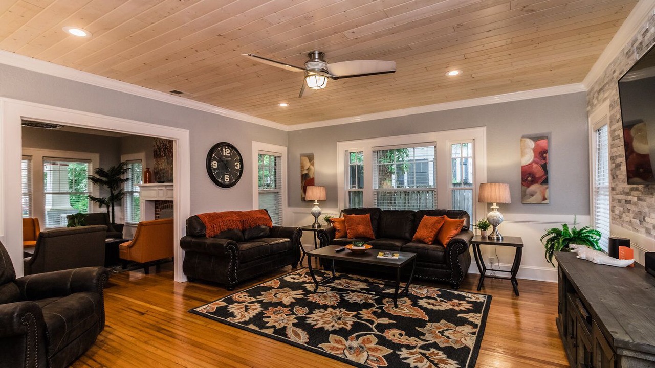 Photo of Bedroom in East Lake Morton