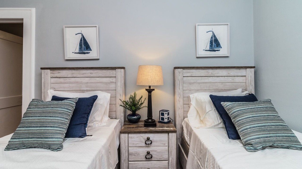 Photo of Bedroom in East Lake Morton