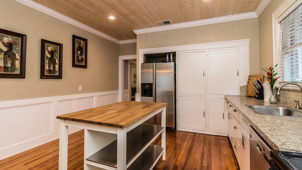 Photo of Kitchen in East Lake Morton