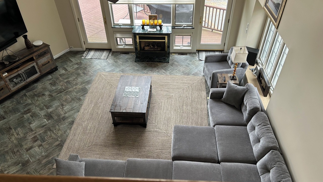 Photo of Livingroom in Greentown