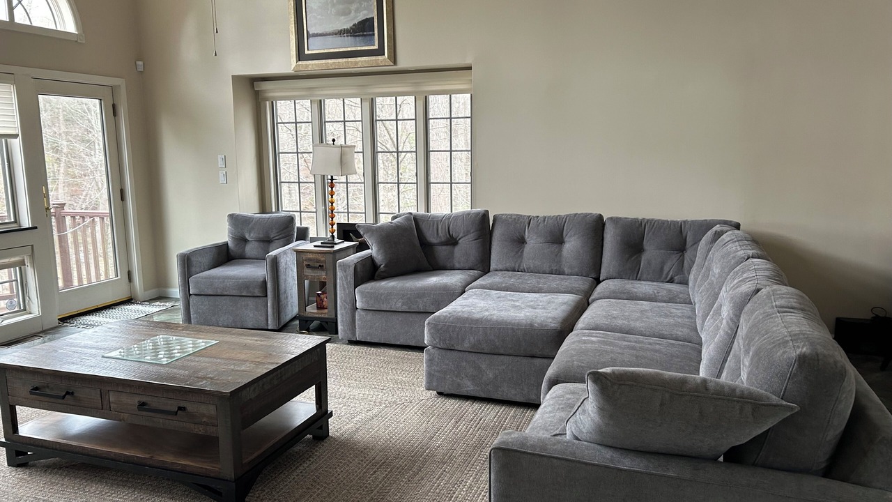 Photo of Livingroom in Greentown