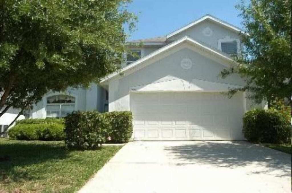 Photo of Outdoor in Creekside