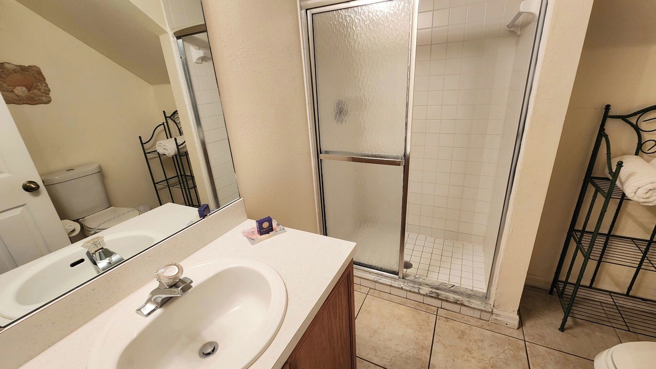 Photo of Bathroom in Creekside