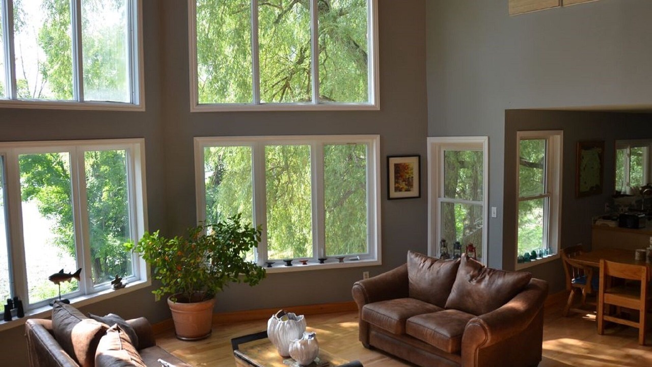 Photo of Livingroom in Frontenac