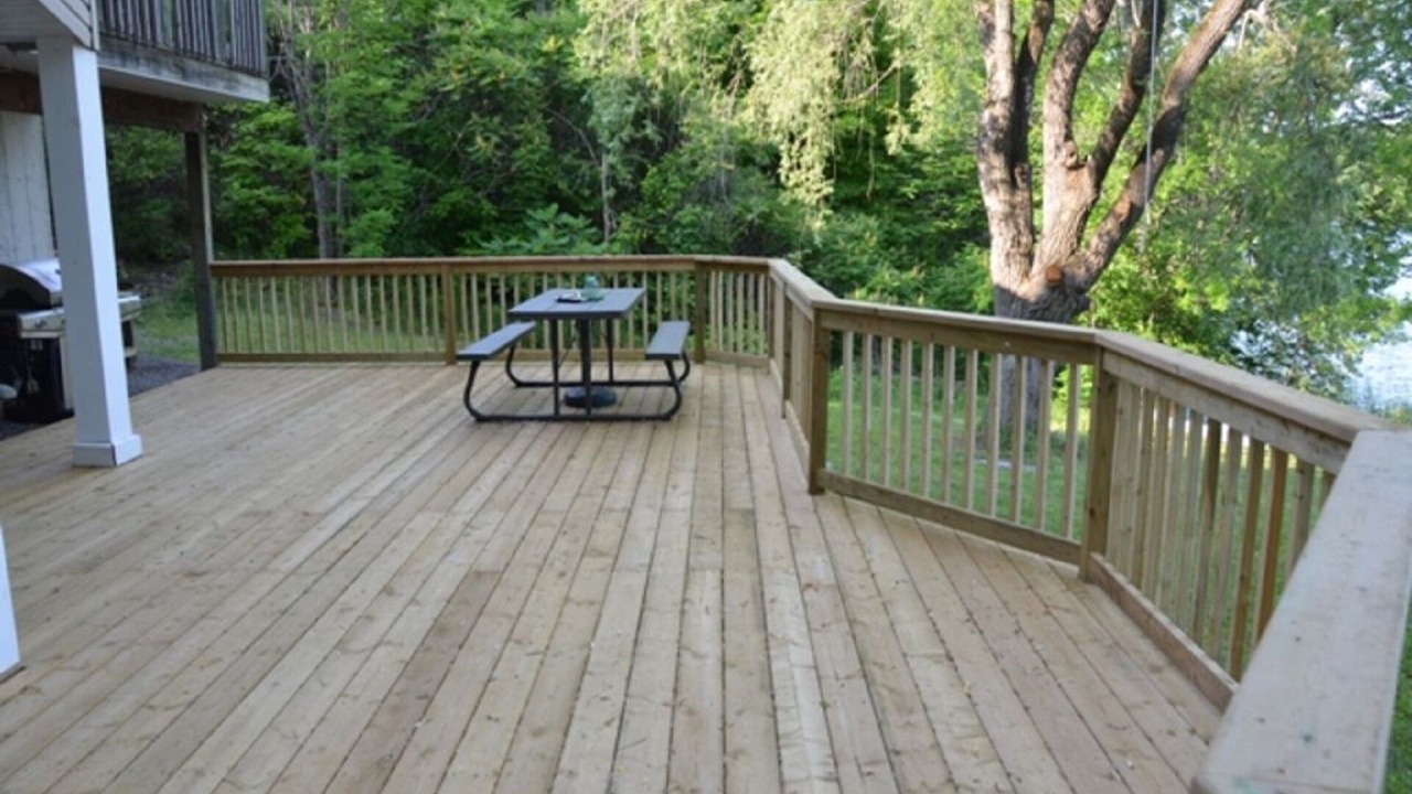 Photo of Outdoor in Frontenac
