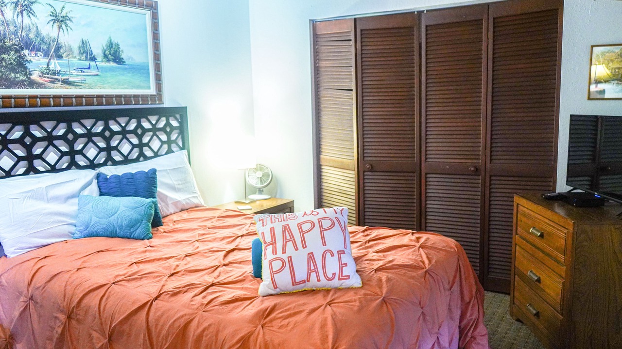 Photo of Bedroom in Sunset Beach