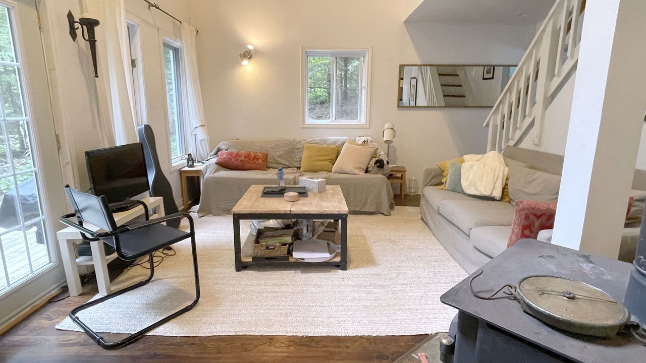 Photo of Bedroom in Lake of Bays