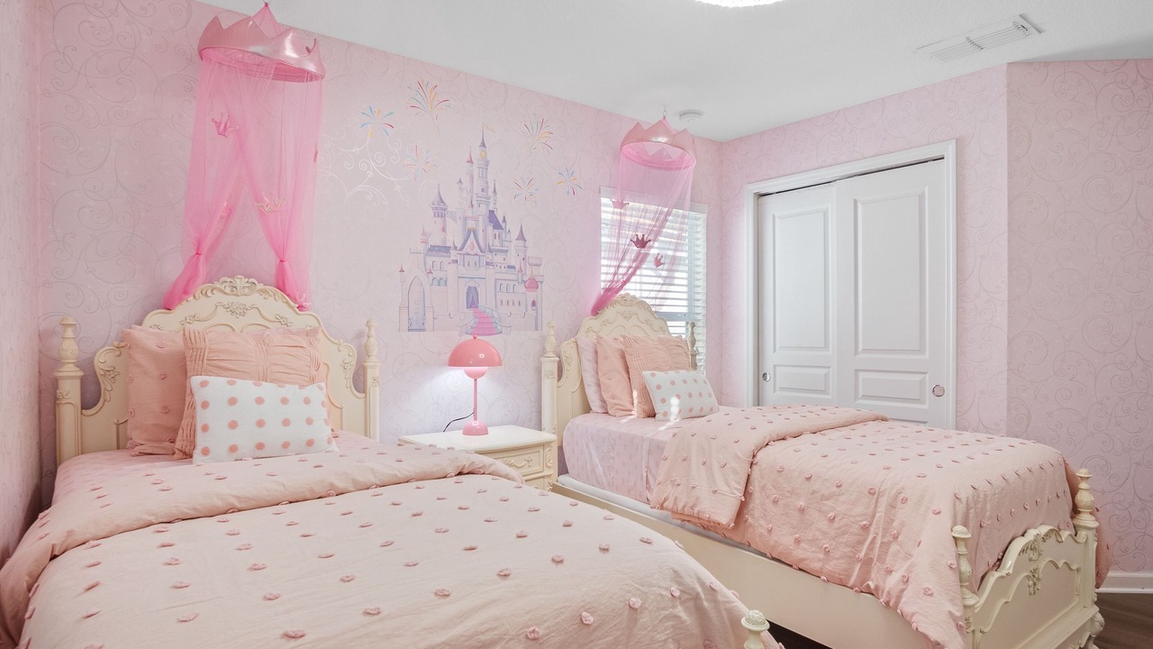 Photo of Bedroom in Windsor Hills