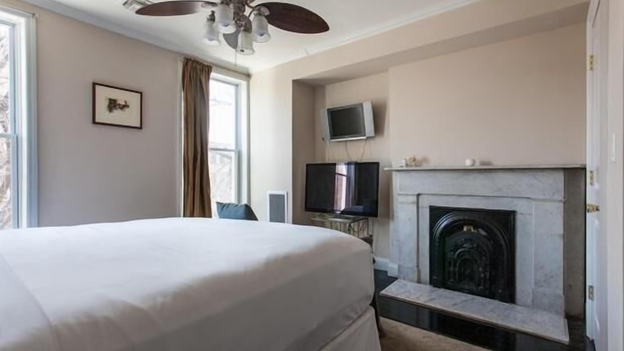 Photo of Bedroom in Clinton Hill