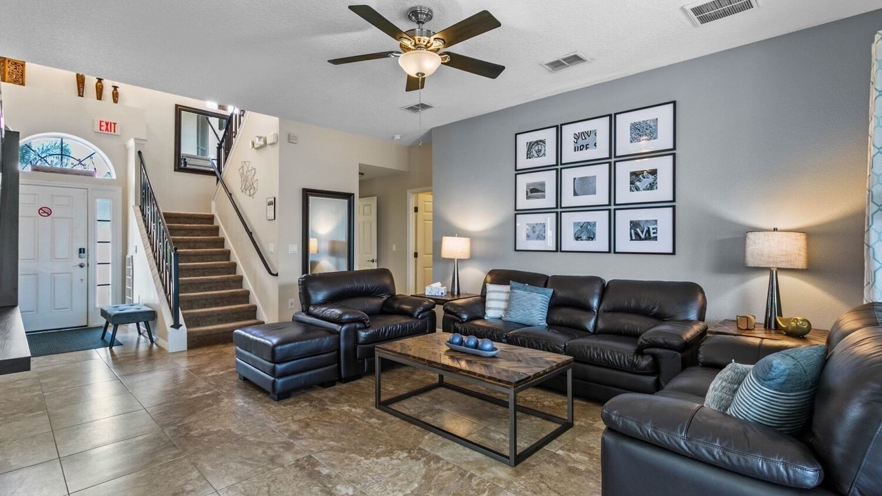 Photo of Livingroom in Haines City