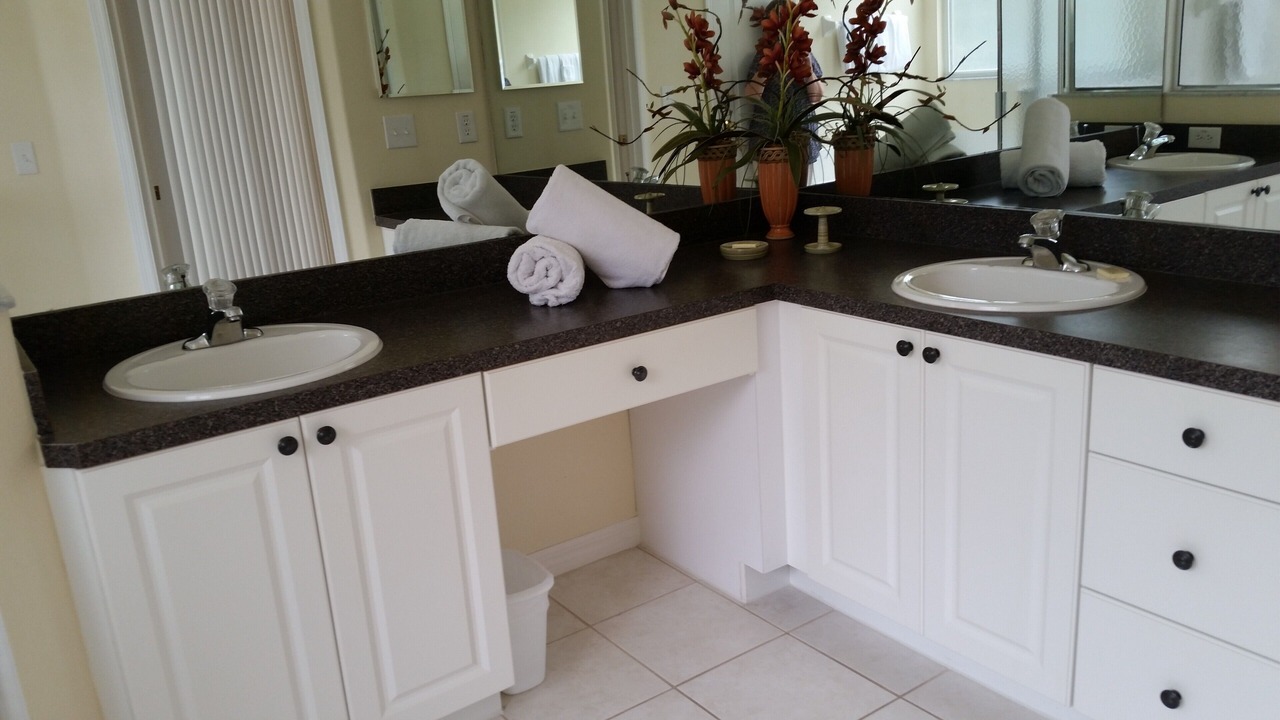 Photo of Bathroom in Tuscan Hills