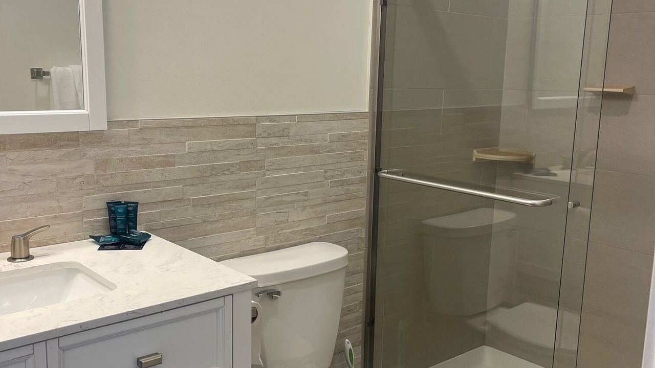 Photo of Bathroom in Town of Reading