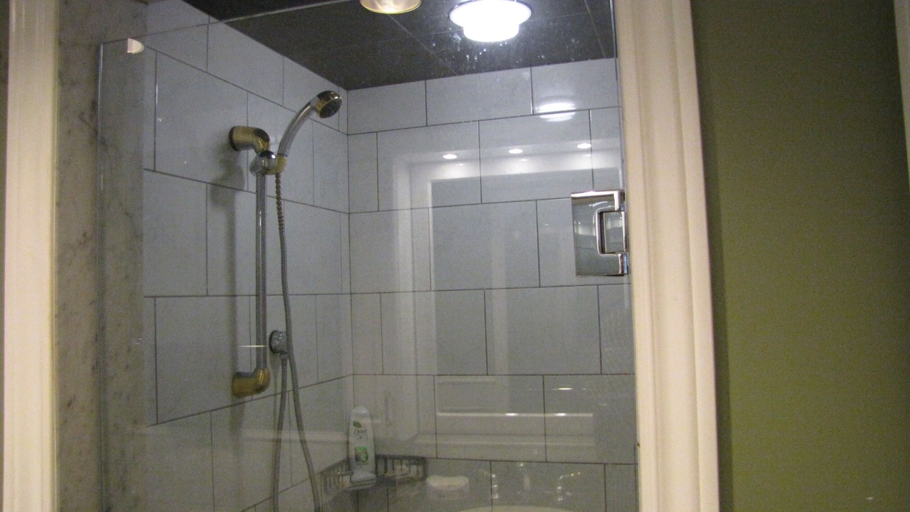 Photo of Bathroom in Perry