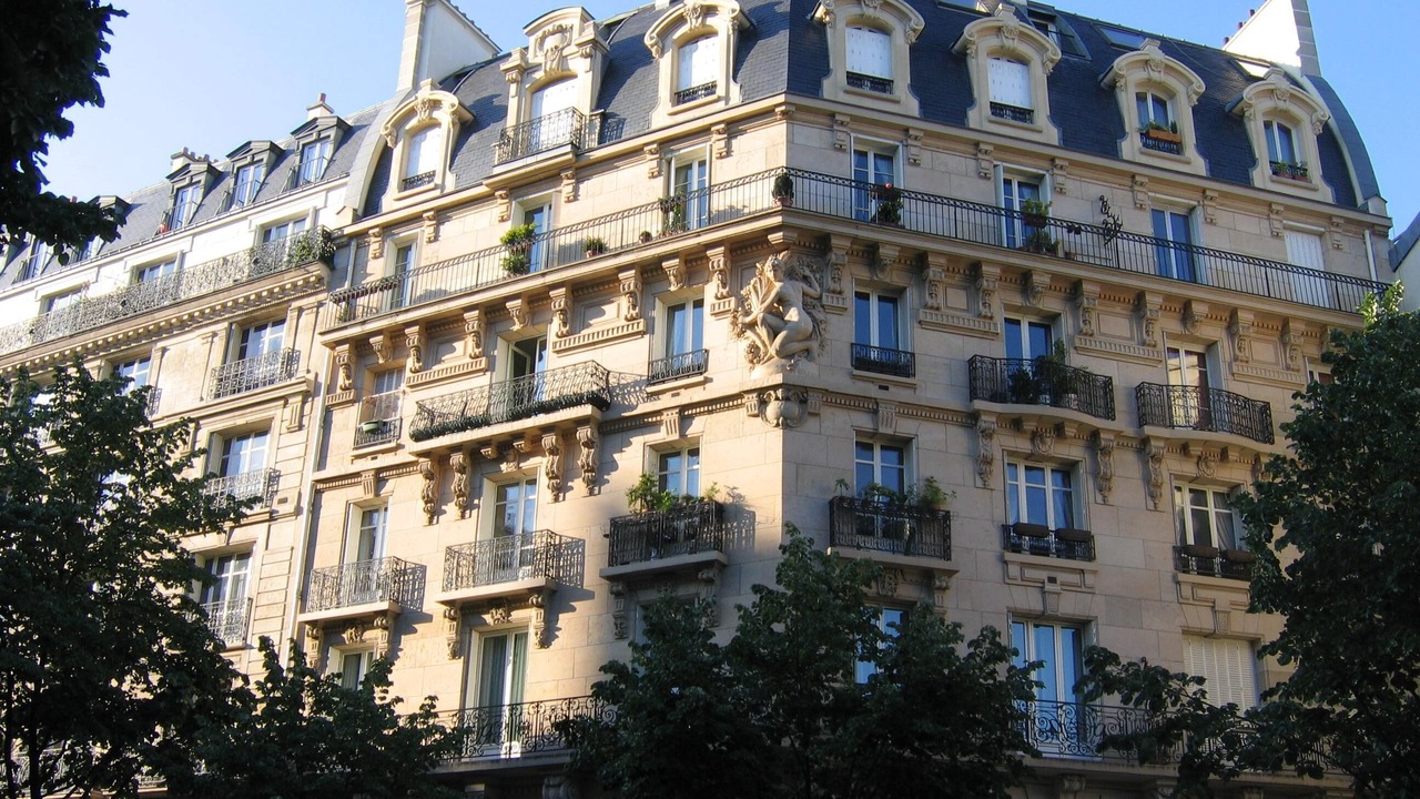 Photo of Others in Quartier Saint-Ambroise