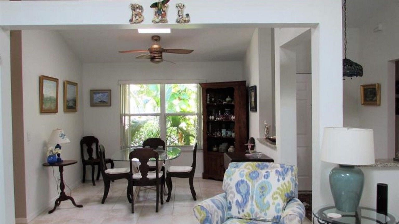 Photo of Bedroom in Melbourne Beach