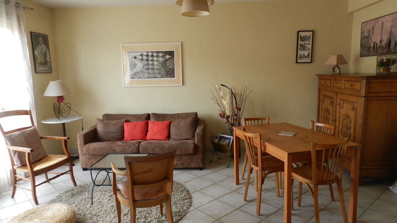 Photo of Livingroom in Belleville