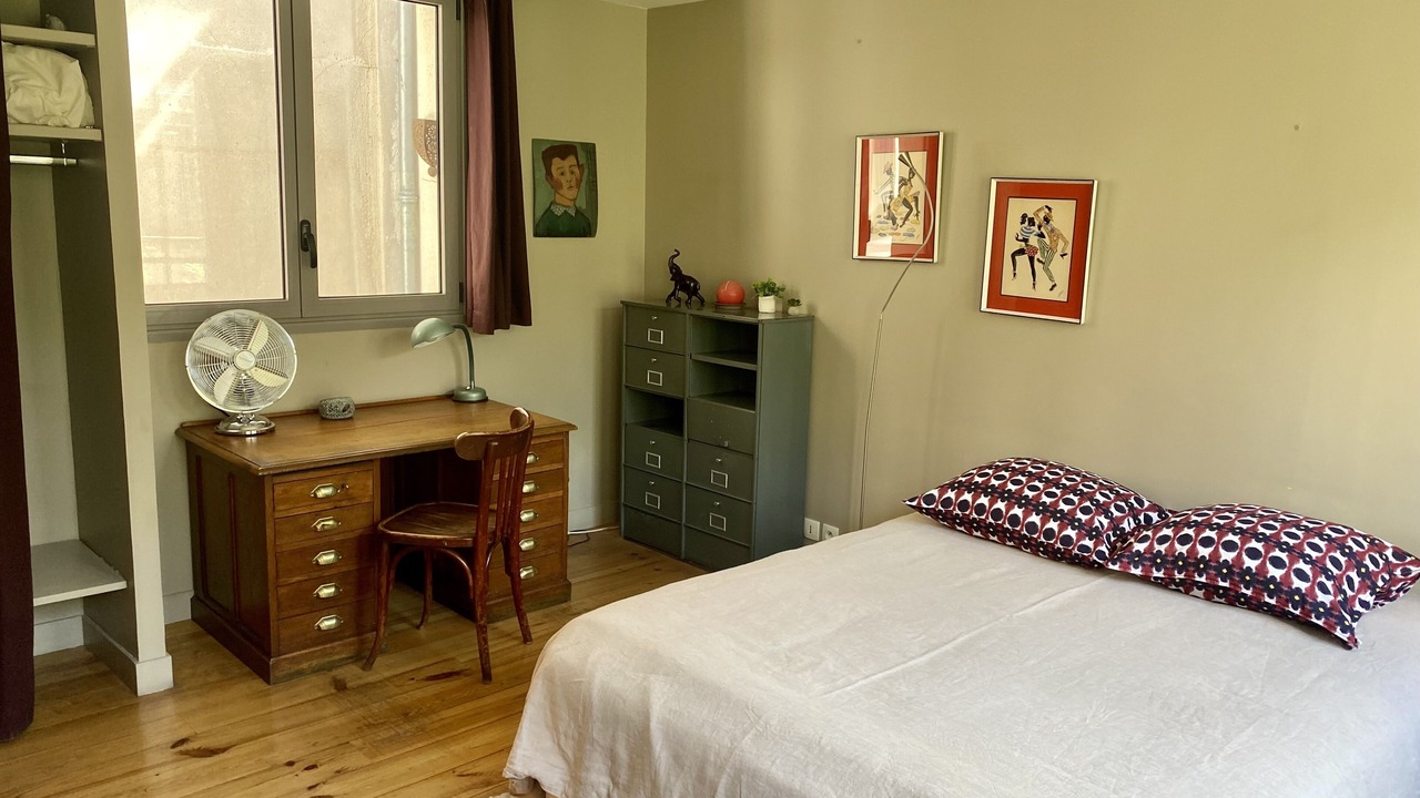 Photo of Bedroom in Hopital Saint-Louis