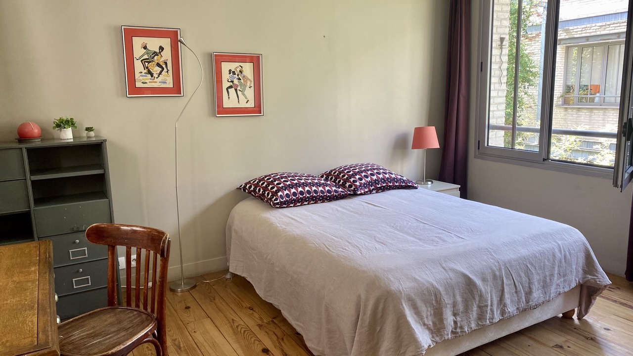Photo of Bedroom in Hopital Saint-Louis
