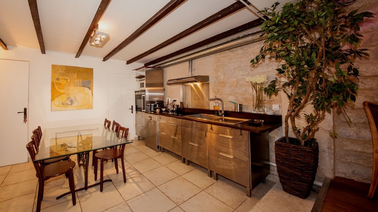 Photo of Kitchen in Quartier du Faubourg-Montmartre