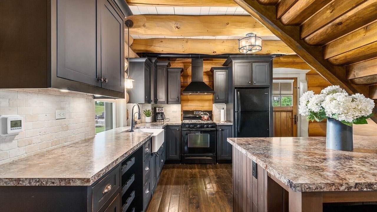 Photo of Kitchen in Clearview