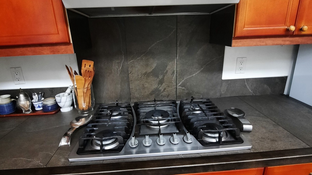 Photo of Kitchen in Muskoka Lakes