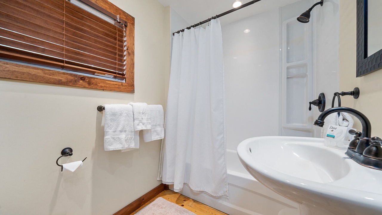 Photo of Bathroom in West Lake