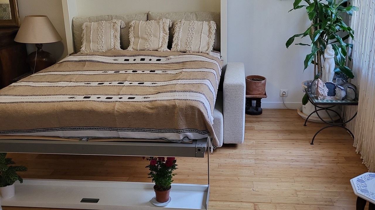 Photo of Bedroom in 5th Arrondissement