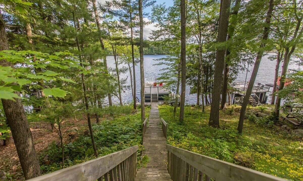 Photo of Others in Port Carling
