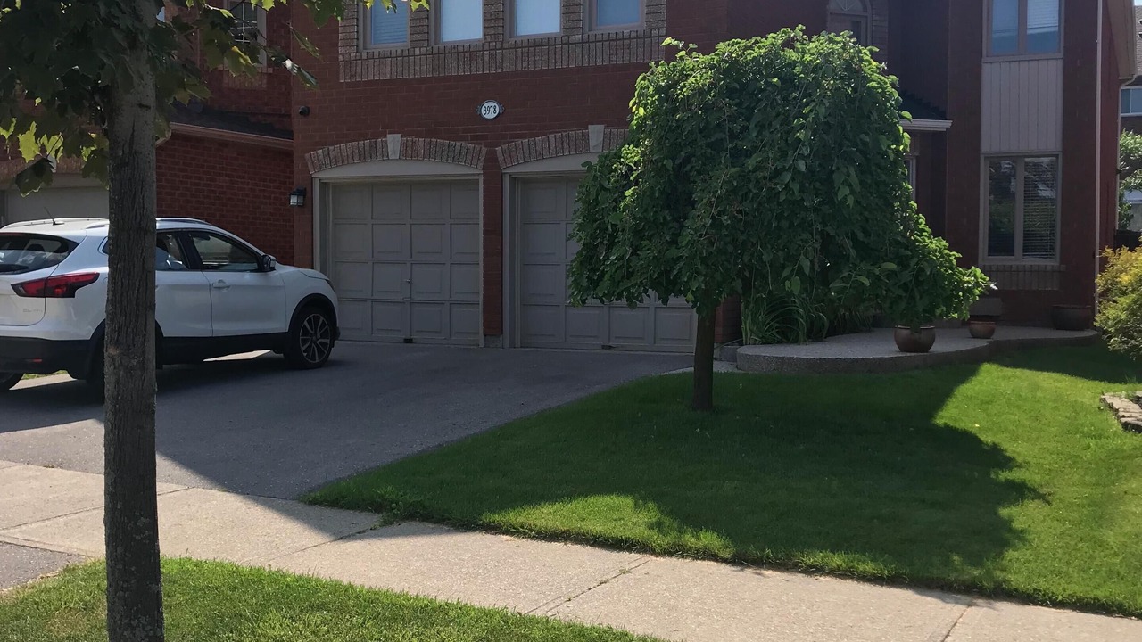 Photo of Outdoor in Lisgar