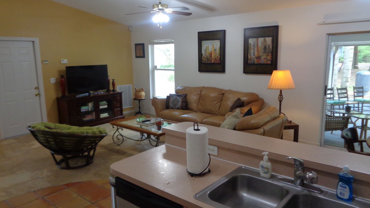 Photo of Livingroom in Lake Magdalene