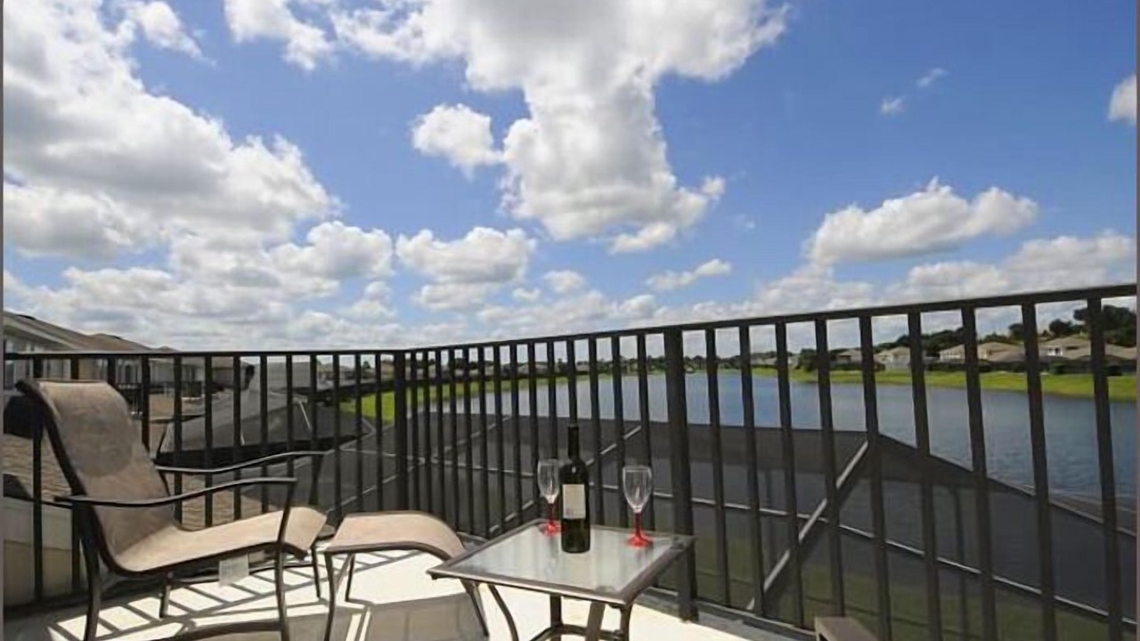 Photo of Patio Balcony in Sunset Lakes
