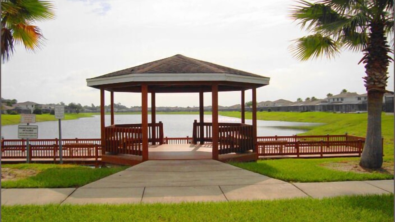 Photo of Outdoor in Sunset Lakes