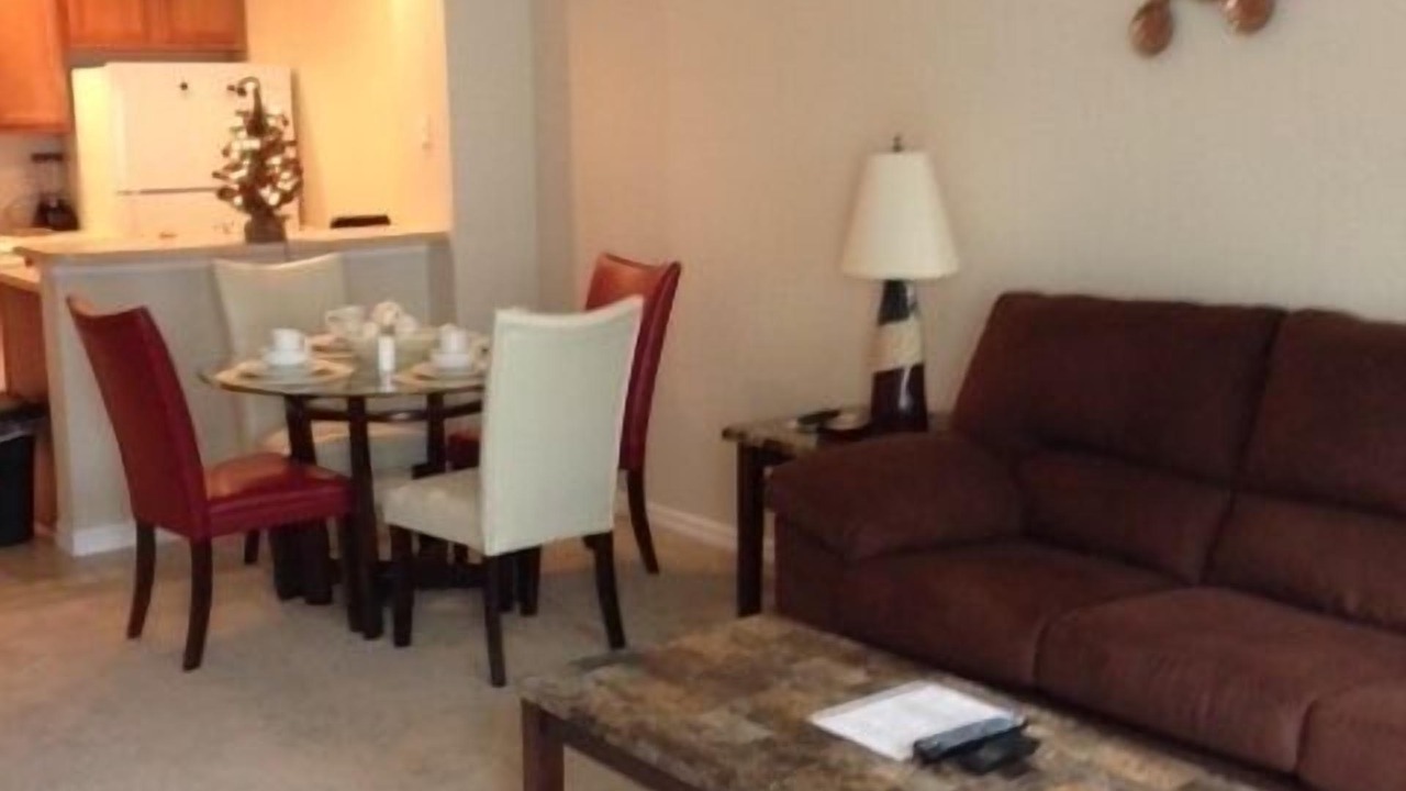 Photo of Livingroom in Venetian Bay Villages