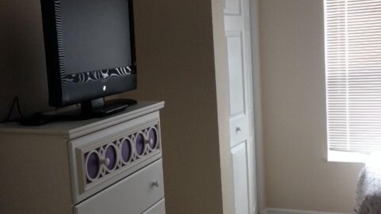 Photo of Bedroom in Venetian Bay Villages