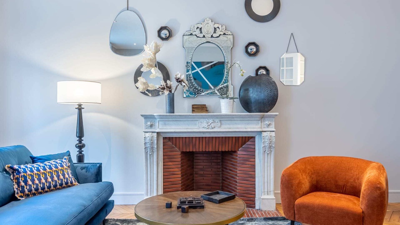Photo of Livingroom in Champs-Elysees