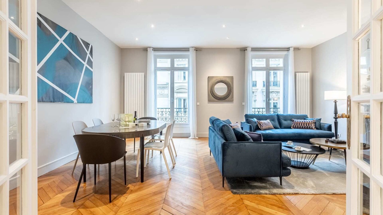 Photo of Livingroom in Champs-Elysees