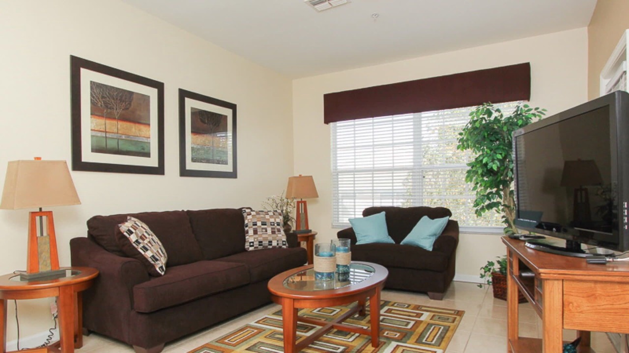 Photo of Livingroom in Windsor Palms