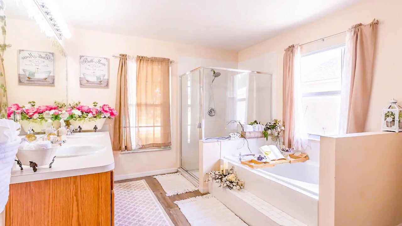 Photo of Bathroom in Port Malabar