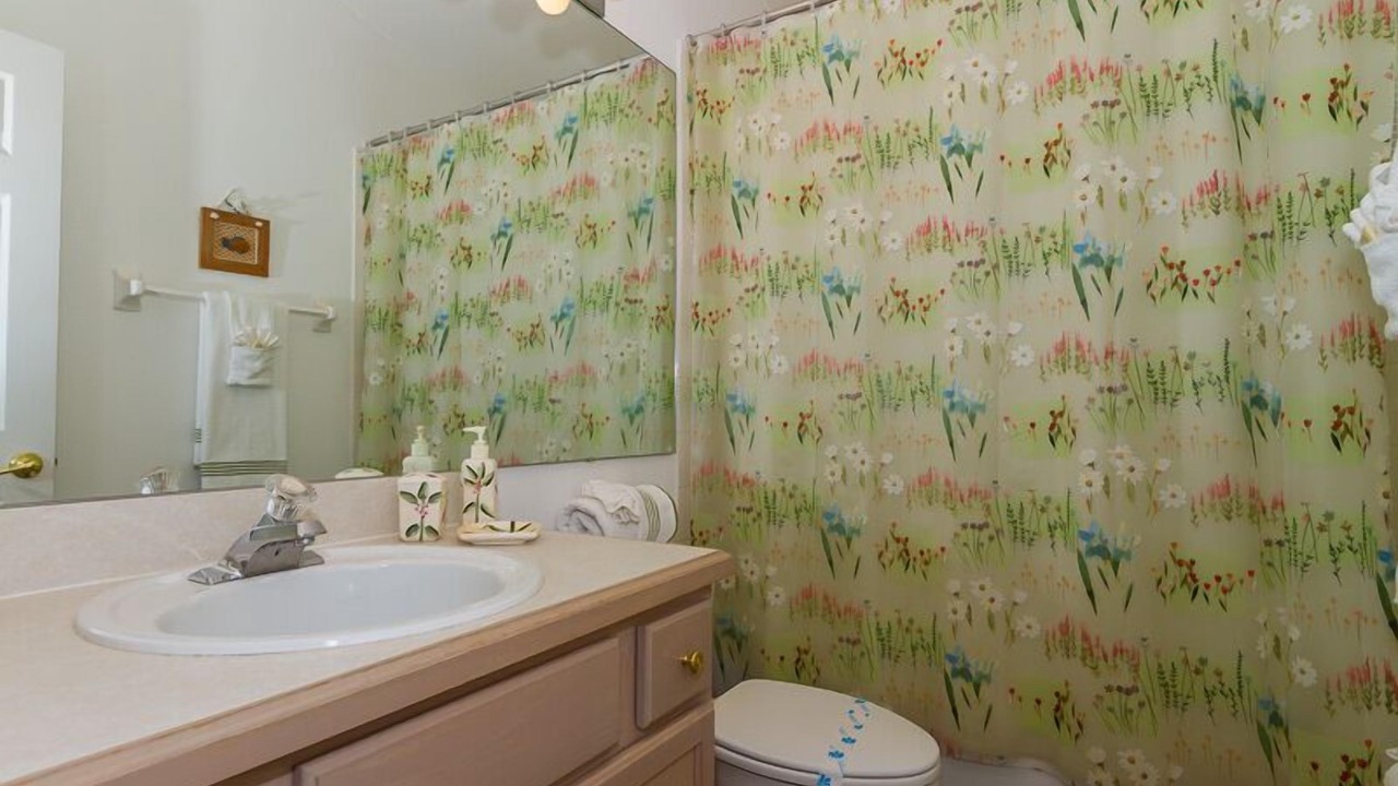 Photo of Bathroom in Windsor Palms