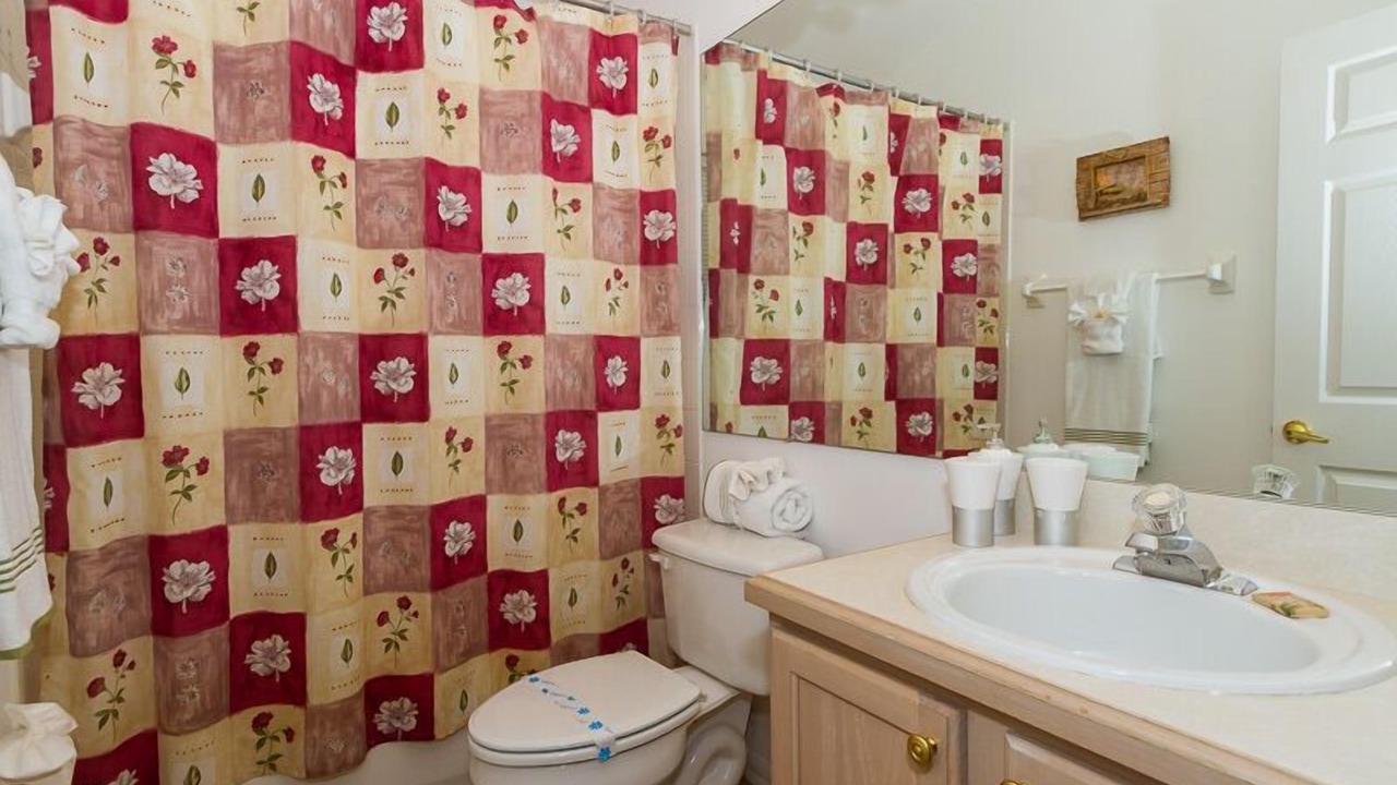 Photo of Bathroom in Windsor Palms