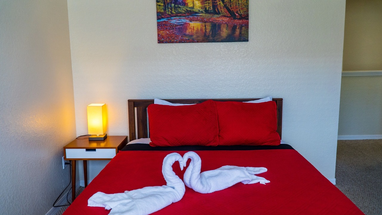 Photo of Bedroom in Venetian Bay Villages
