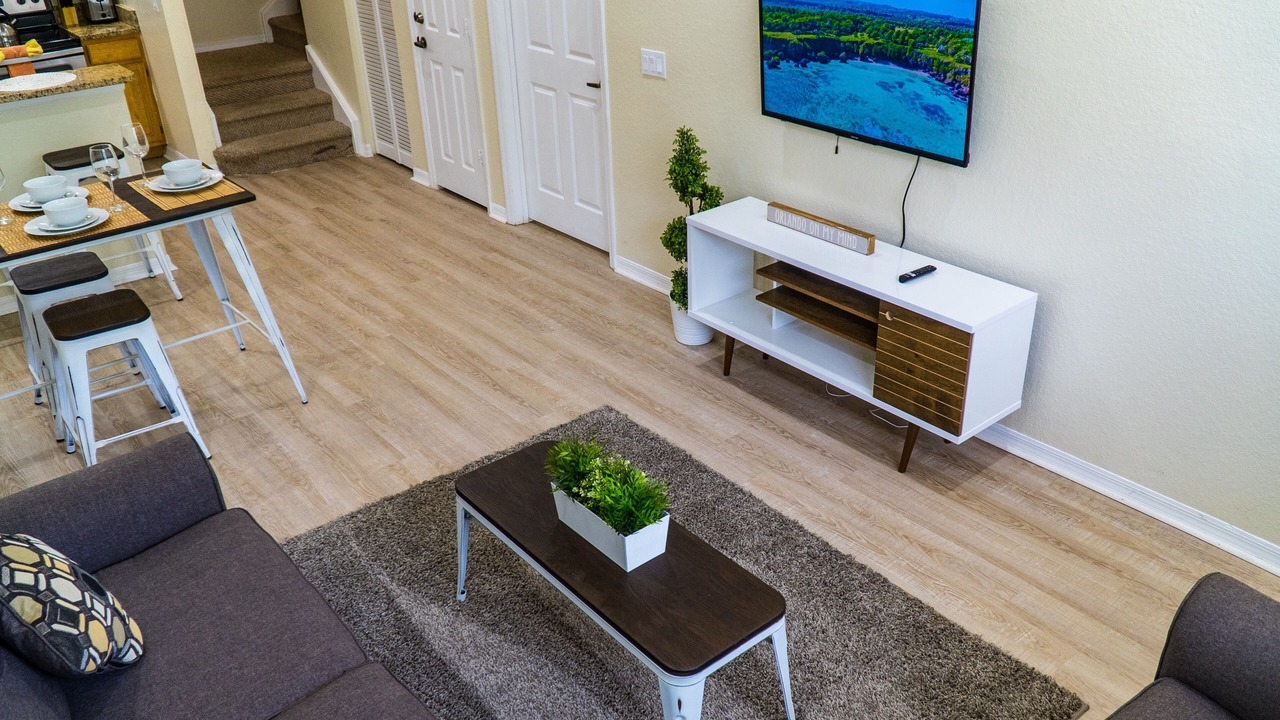 Photo of Livingroom in Venetian Bay Villages