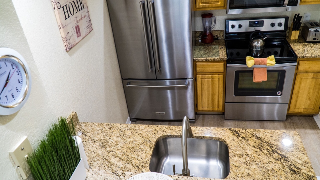 Photo of Kitchen in Venetian Bay Villages