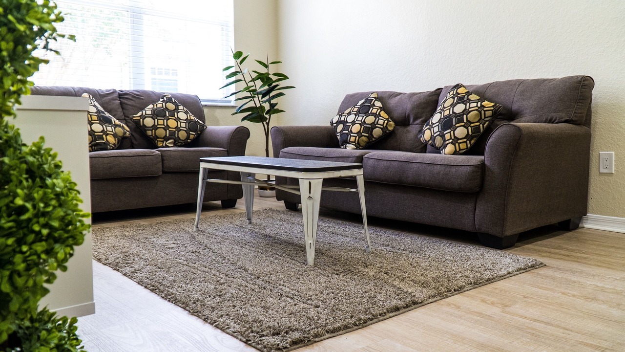 Photo of Livingroom in Venetian Bay Villages