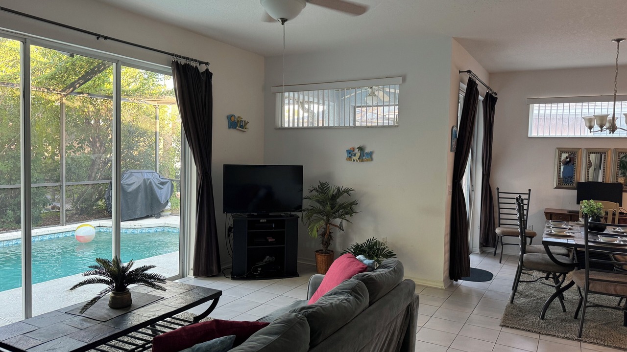 Photo of Livingroom in Sunset Lakes