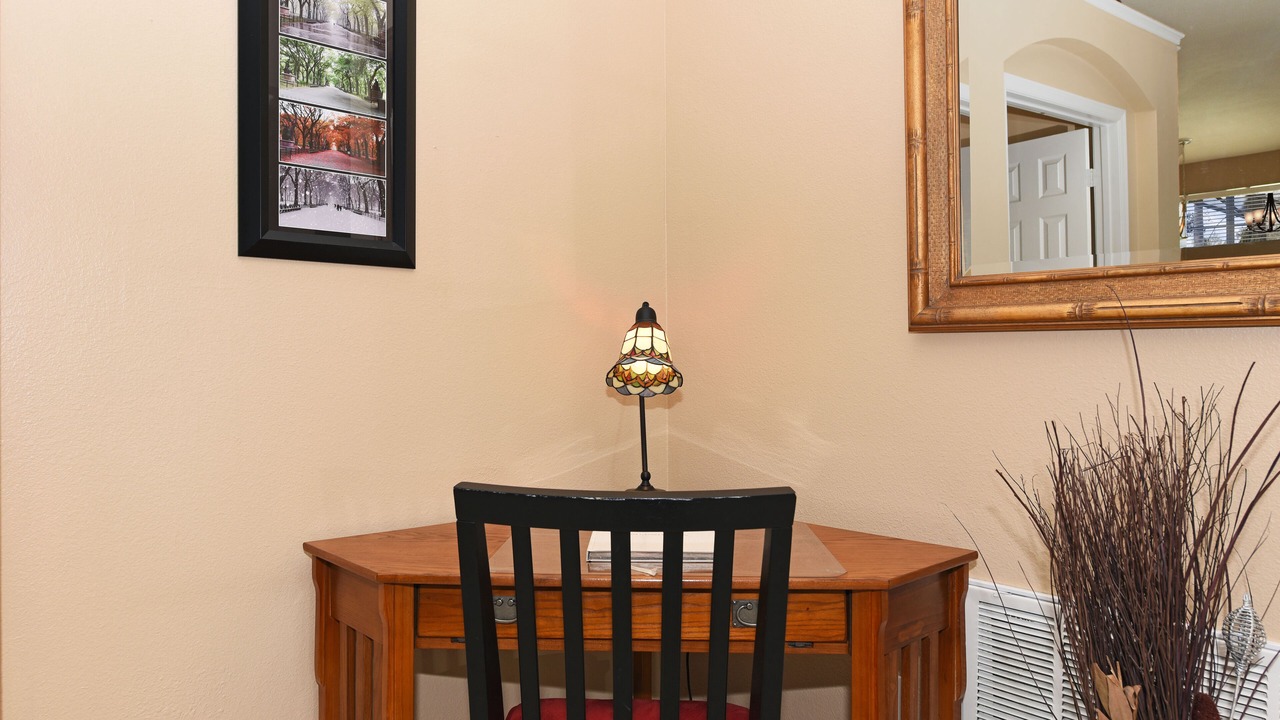 Photo of Livingroom in Windsor Palms