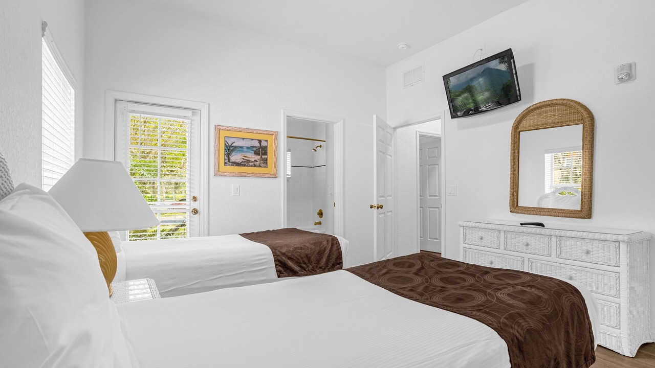 Photo of Bedroom in Bahama Bay
