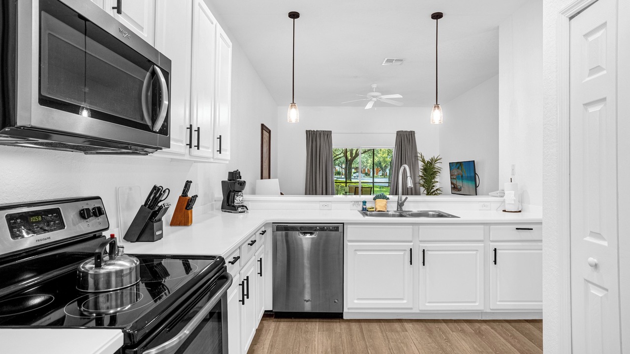 Photo of Kitchen in Bahama Bay