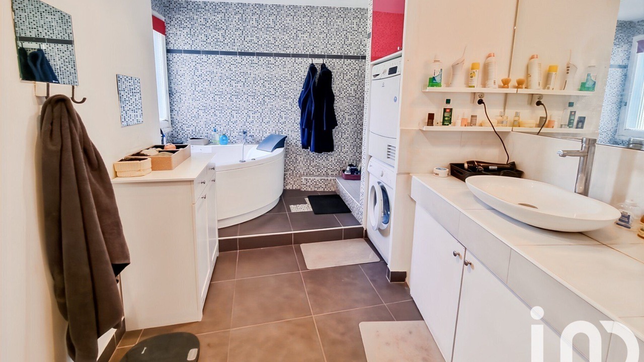 Photo of Bathroom in Saint-Maurice