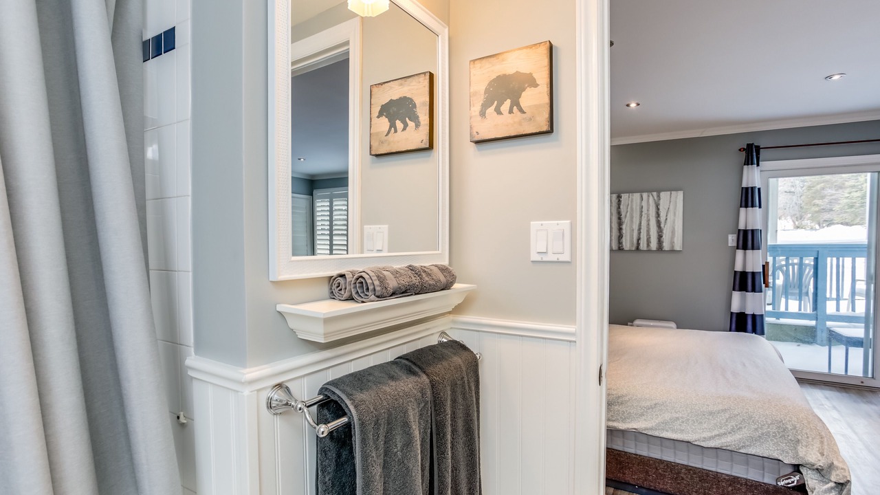 Photo of Bedroom in Craigleith